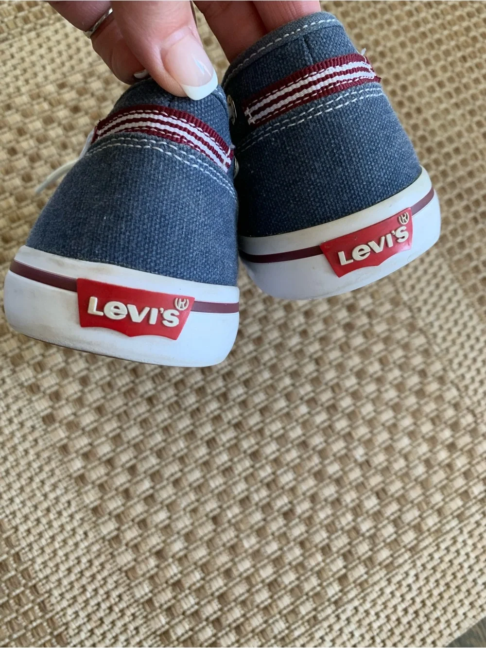 Levi’s Casual Canvas Boat Shoes in Blue with White Men’s Size 10